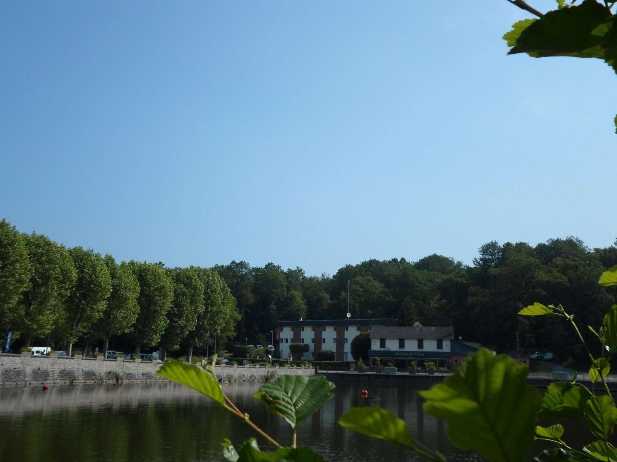 Ibis Les Etangs Des Moines Hotel Fourmies Exterior foto