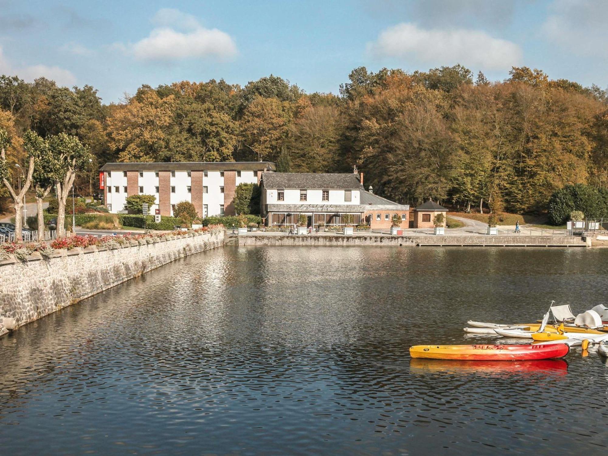 Ibis Les Etangs Des Moines Hotel Fourmies Exterior foto
